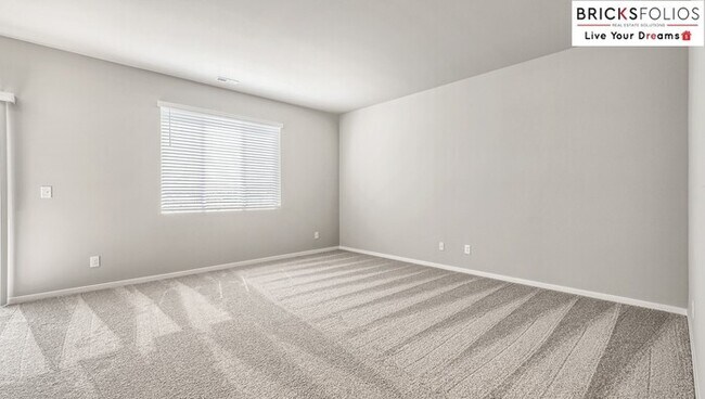 Foto del edificio - The Perfect Blend of Comfort & Convenience in Puyallup