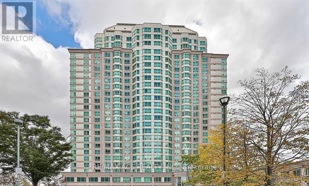 Primary Photo - 11-811 Lee Centre Dr