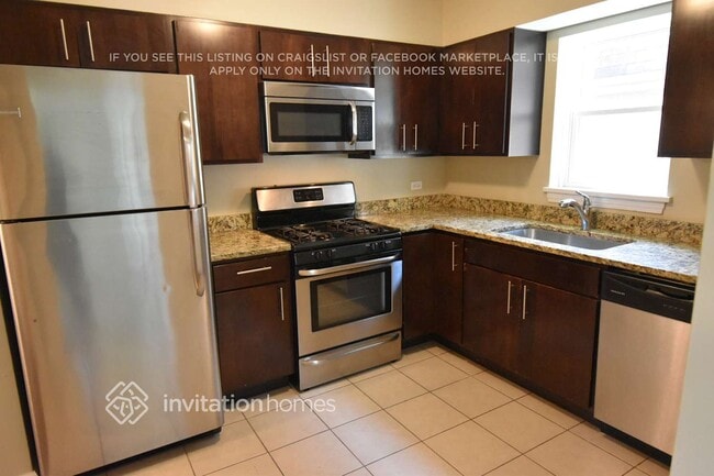 Foto del edificio - 3046 Emerson St