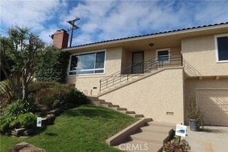 Building Photo - 4125 Lorraine Rd