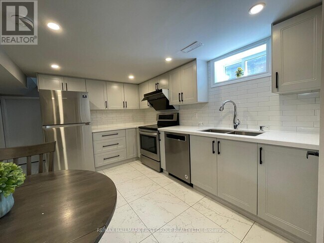 Photo du bâtiment - 1176 Milburn St