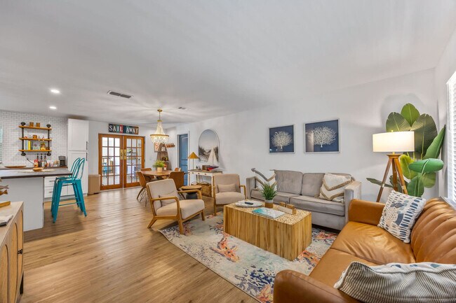 Foto del edificio - 1795 Dogwood Dr