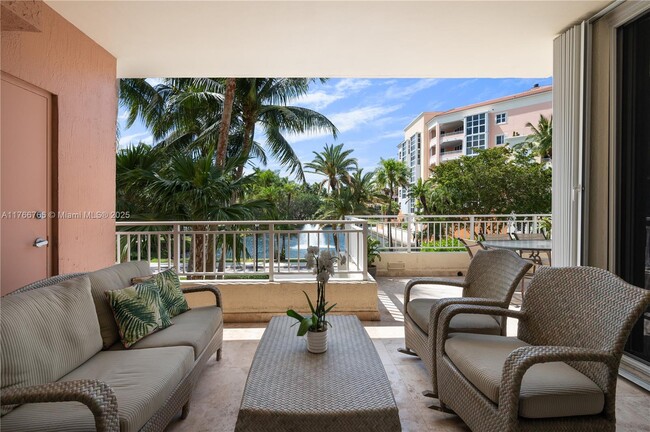 Building Photo - 765 Crandon Blvd