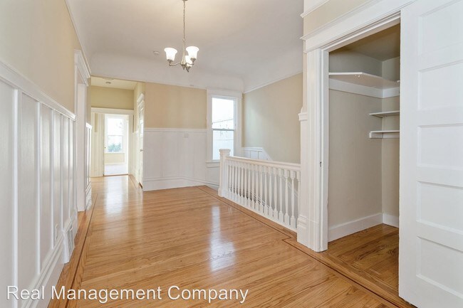 Building Photo - 3023-3025 25th St