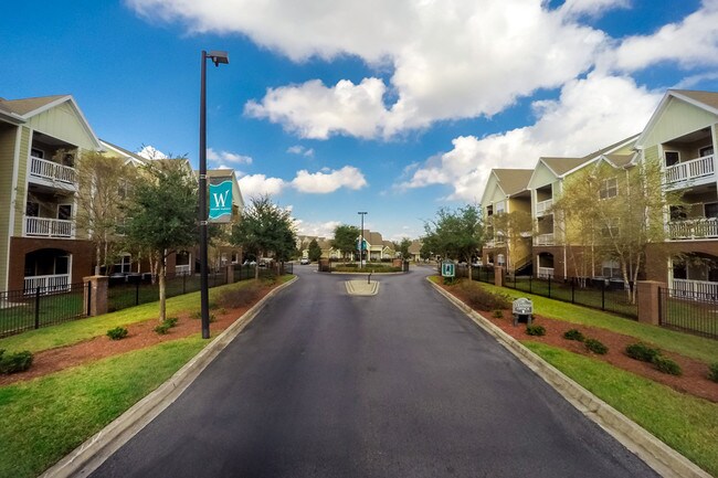 The Finley Apartments Jacksonville, FL