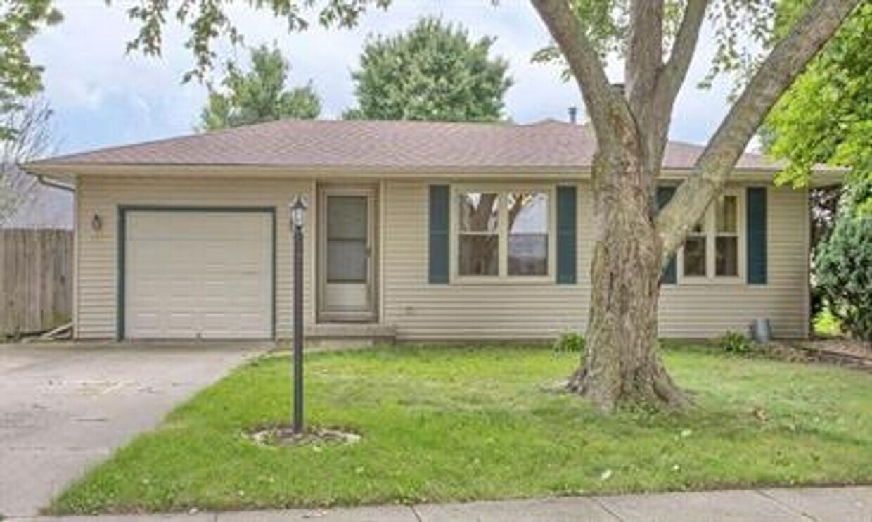 Foto principal - 2805 Clayton Blvd