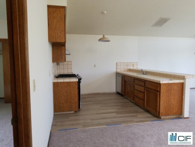 Building Photo - GREAT SANTA CRUZ TOWNHOME - 3090 MARIO COURT
