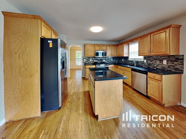 Foto del edificio - 534 Hart Rd