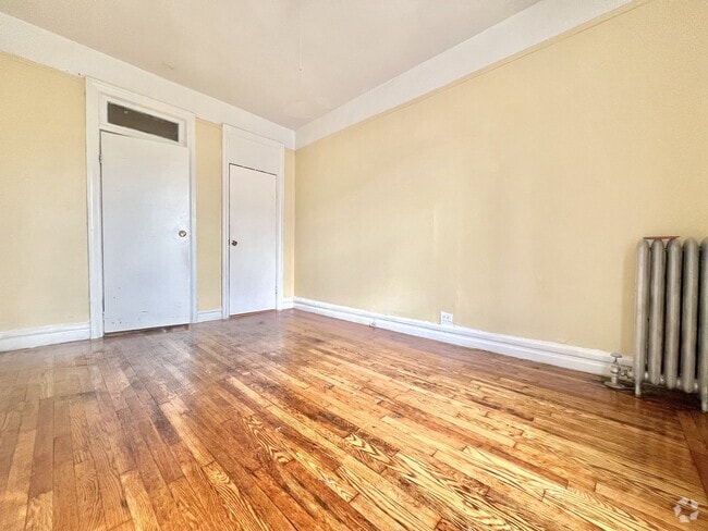 Building Photo - 357 E 163rd St