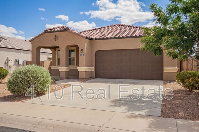 Building Photo - 2403 E Alida Trail