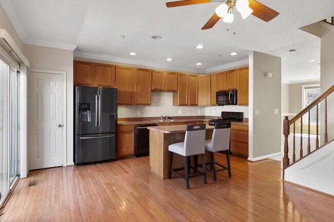 Foto del edificio - 5046 Kemsley Ct