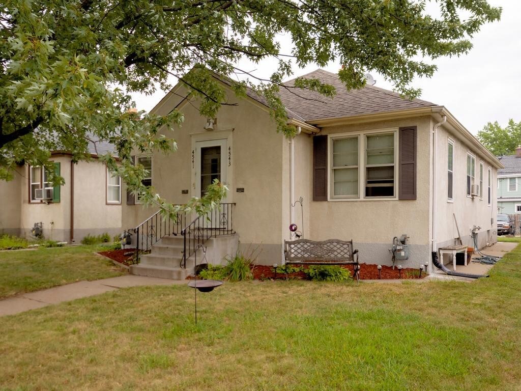 Primary Photo - 4541 Minnehaha Ave