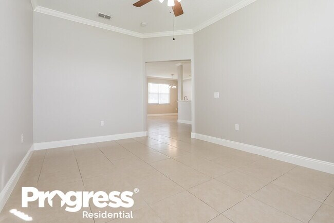 Foto del edificio - 8168 Westmont Terrace Dr