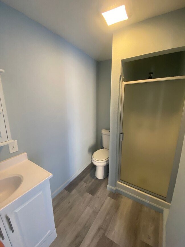 Foto del edificio - Remodeled Long Beach Studio ADU For Rent!