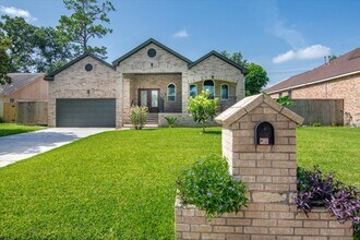 Building Photo - 5343 Oak Cove Dr