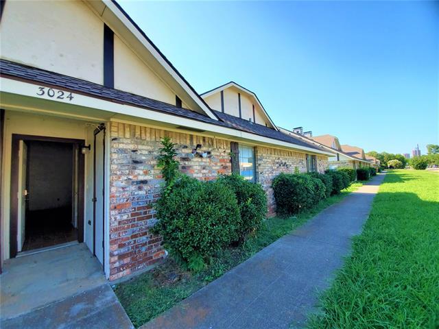Foto principal - 3024 N Bell Ave