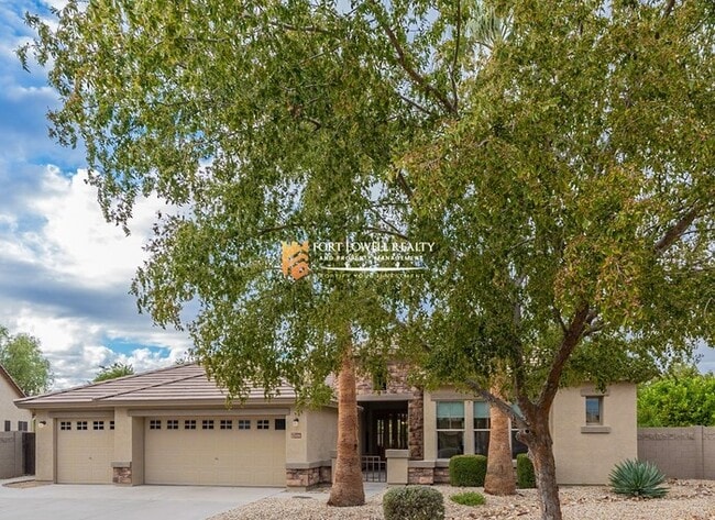 Building Photo - 13354 W San Miguel Ave