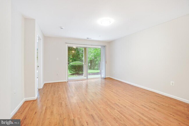 Building Photo - 18815 Sparkling Water Dr