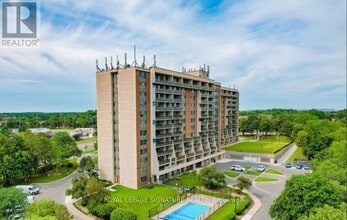 Building Photo - 2929 Aquitaine Ave