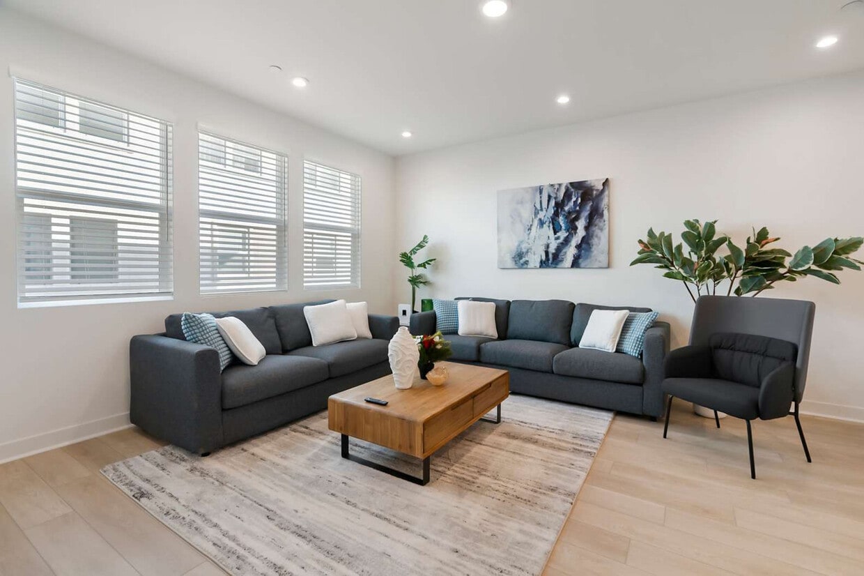 Foto principal - 2717 Everly Dr