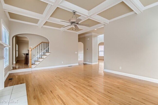 Building Photo - 5 br, 4.5 bath House - 295 Langshire Dr UNIT