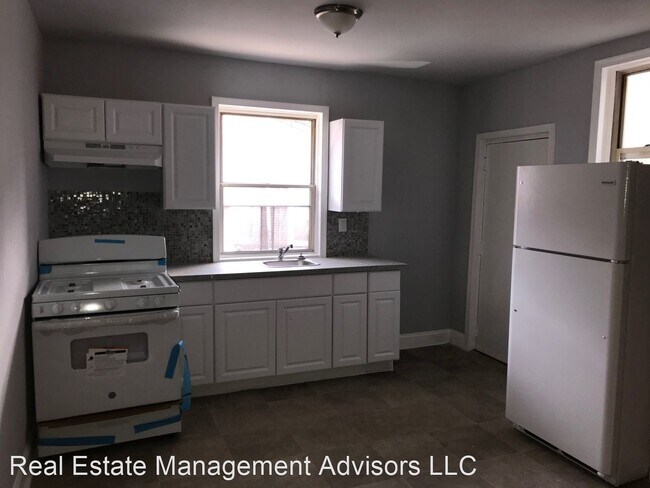 Foto del edificio - 3 br, 1 bath House - 5620 Pentridge Street
