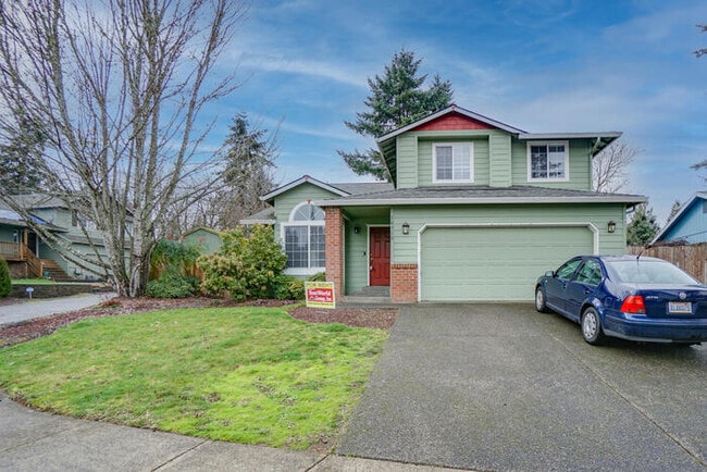 BEAUTIFUL FOUR BEDROOM LOCATED IN THE SHERWOOD SUB DIVISION - BEAUTIFUL FOUR BEDROOM LOCATED IN THE SHERWOOD SUB DIVISION House