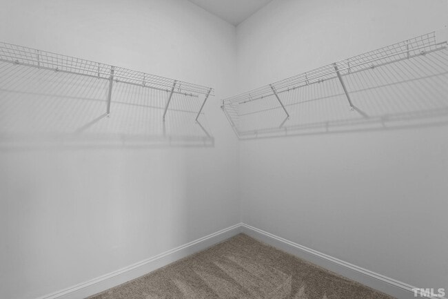 Building Photo - 606 Amaranth Drive