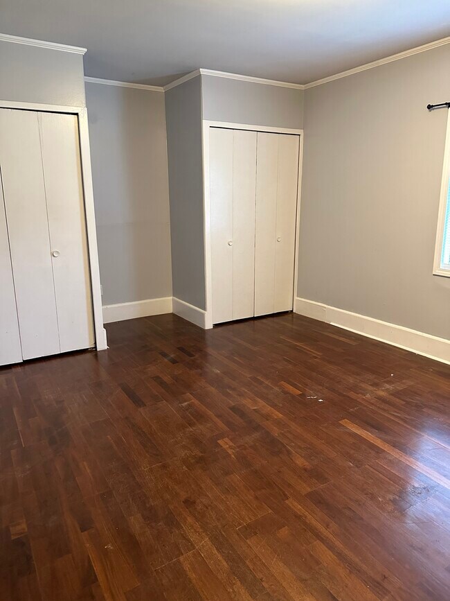 Foto del edificio - 1601 S 41st St