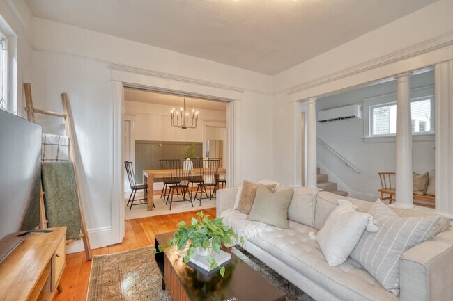 Foto del edificio - 1032-1036-1036 SE 12th Ave