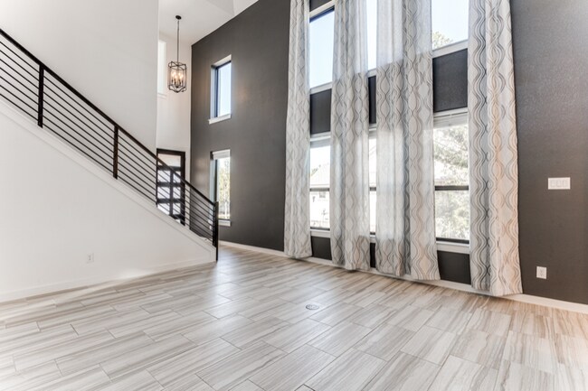 Foto del edificio - 276 Arrowhead Mound Rd