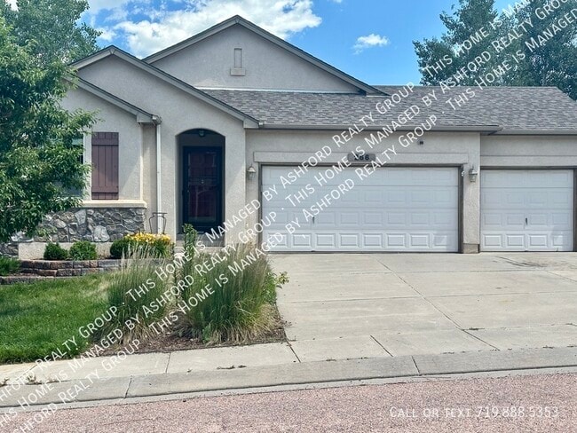 Building Photo - 266 All Sky Dr