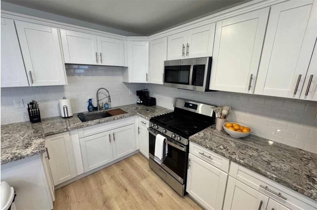 Foto principal - 123 6th St