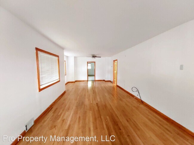 Building Photo - 2 br, 1 bath House - 201 Circular Ave