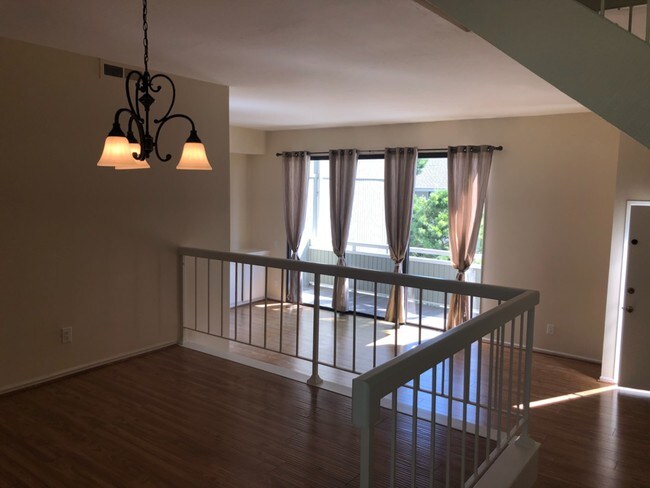 Foto del edificio - 306 Columbia St