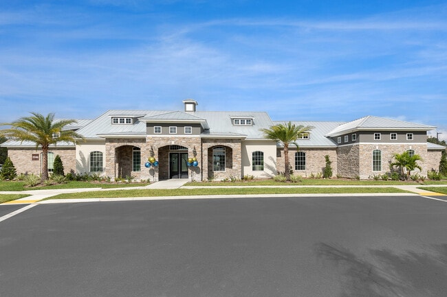 Building Photo - Bridgewater Grand