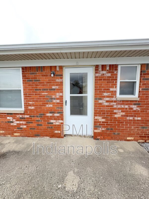 Foto del edificio - 122 W William Dr