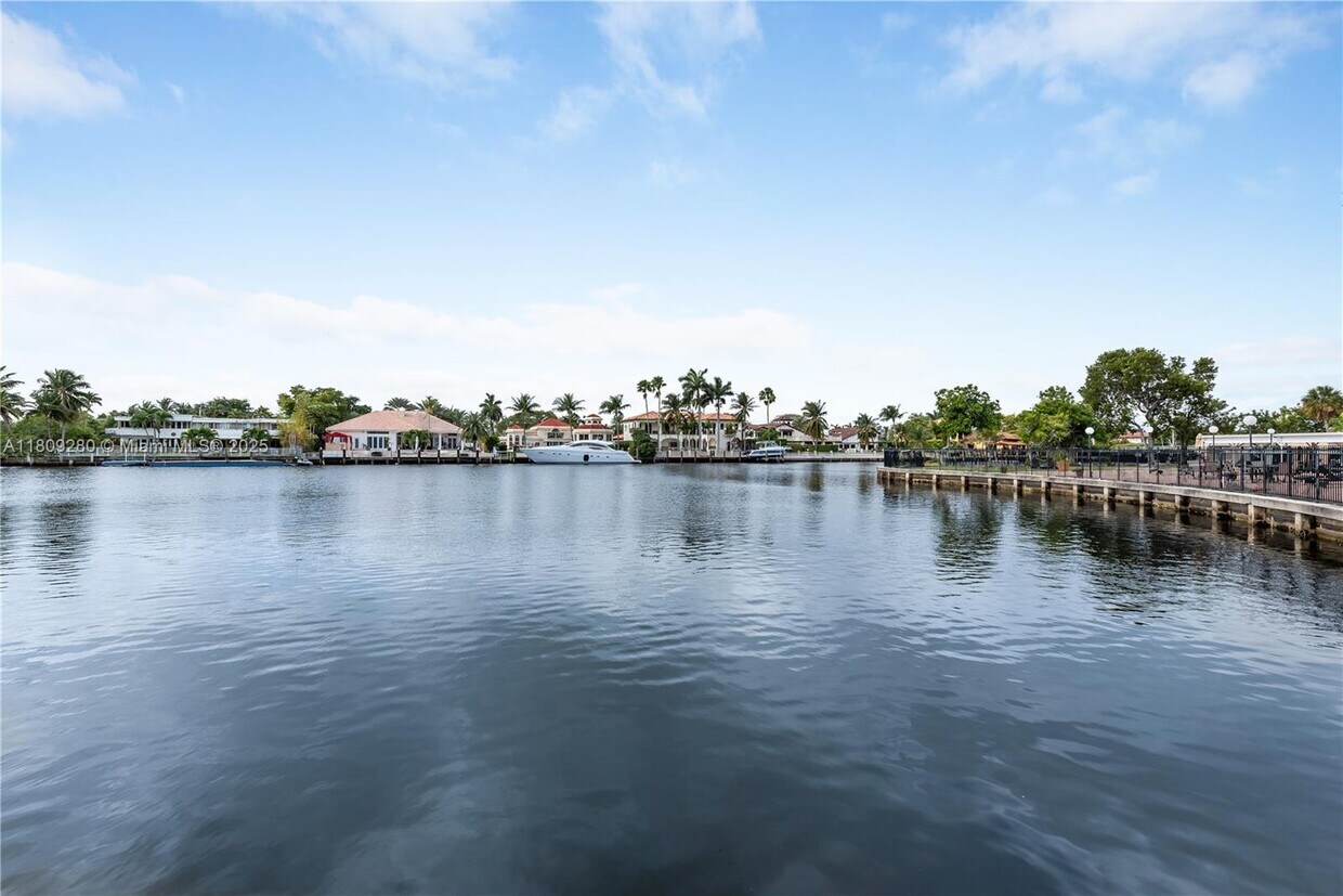 Building Photo - 601 Three Islands Boulevard