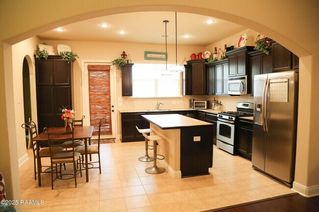 Foto del edificio - 111 Pettigrove Dr