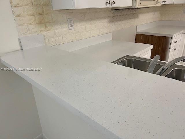Foto del edificio - 15405 N Miami Lakeway