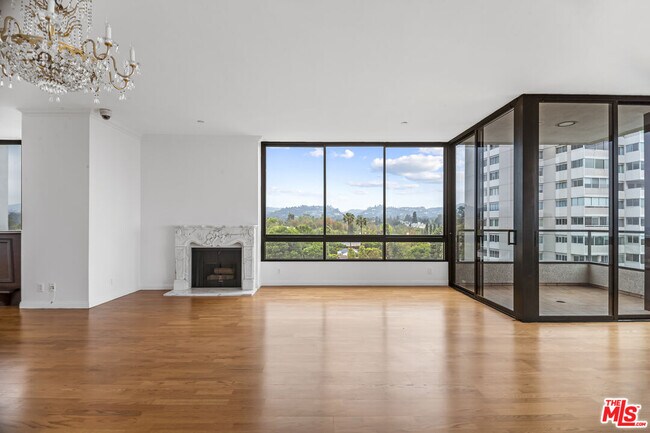 Foto del edificio - 10350 Wilshire Blvd