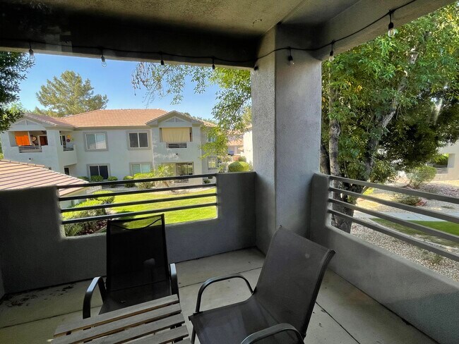 Foto del edificio - 7401 W Arrowhead Clubhouse Dr