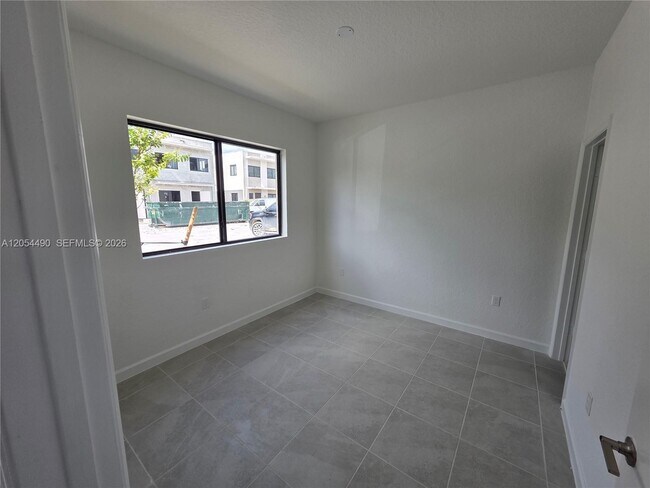Foto del edificio - 13847 SW 261st St