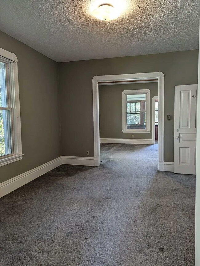 Bedroom looking at living room - 1045 Cromwell Ave