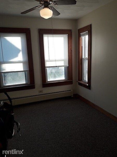 Building Photo - 2 br, 1 bath Apartment - 311 Hartford Avenue