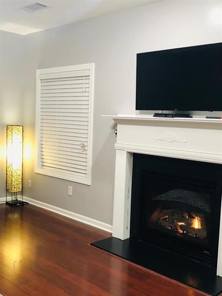 Foto del edificio - 1348 Scenic Pines Dr