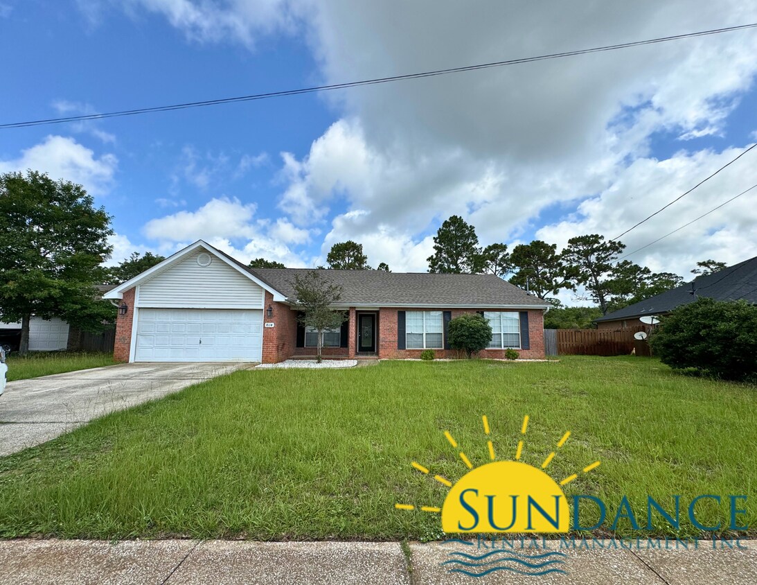 Primary Photo - Spacious 4-Bedroom Home on a Quiet Cul-de-...