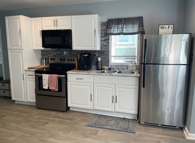 Foto del edificio - 2701 Hood Ave NW