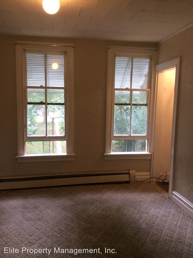 Foto del edificio - 650 W Philadelphia St