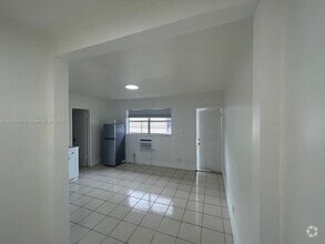 Building Photo - 6029 Polk St